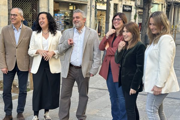 Aposta per la dinamització comercial dels barris amb el nou contracte d’il·luminació nadalenca